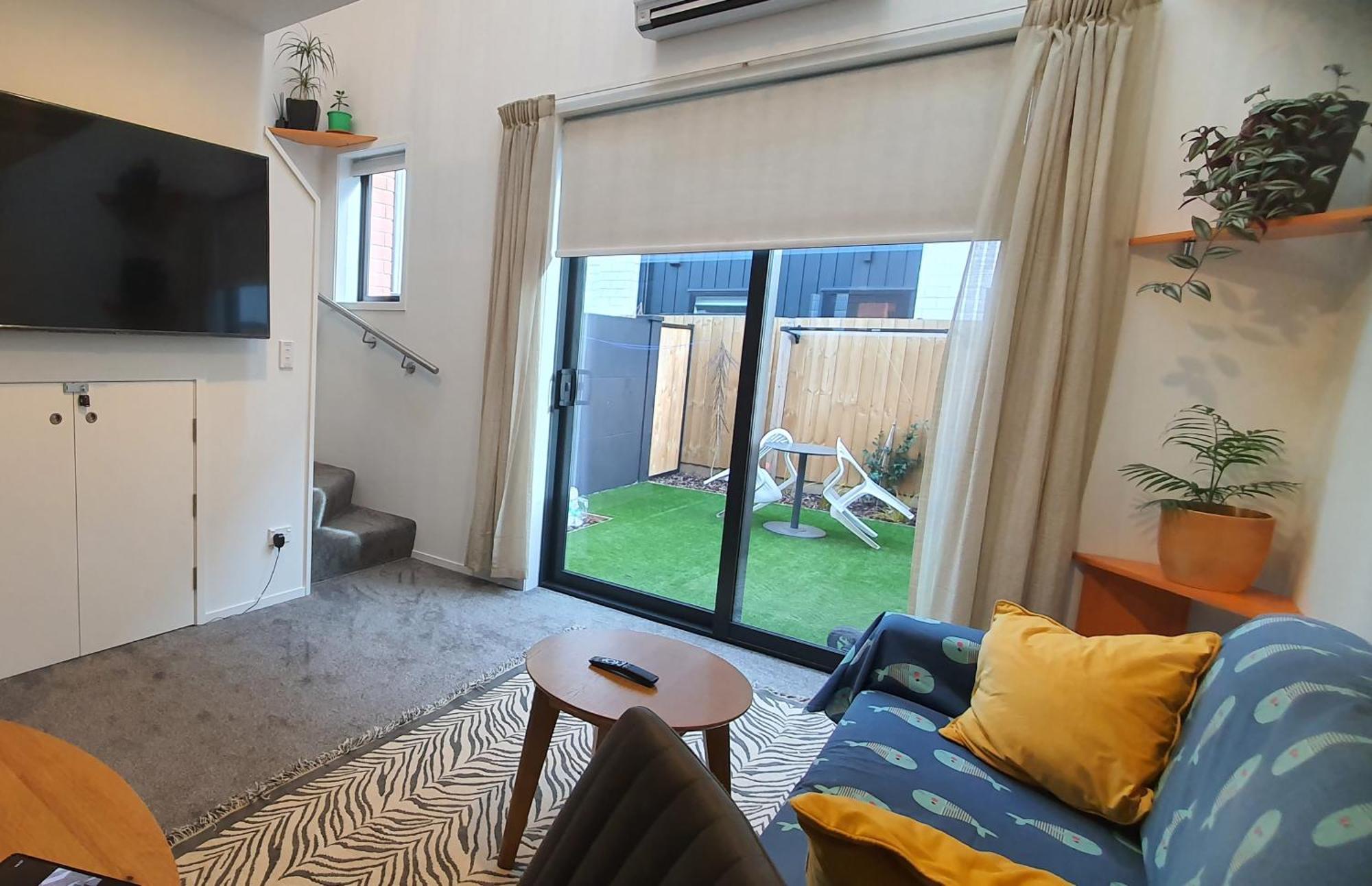 Modern Loft In Christchurch Cbd With Private Courtyard Eksteriør bilde